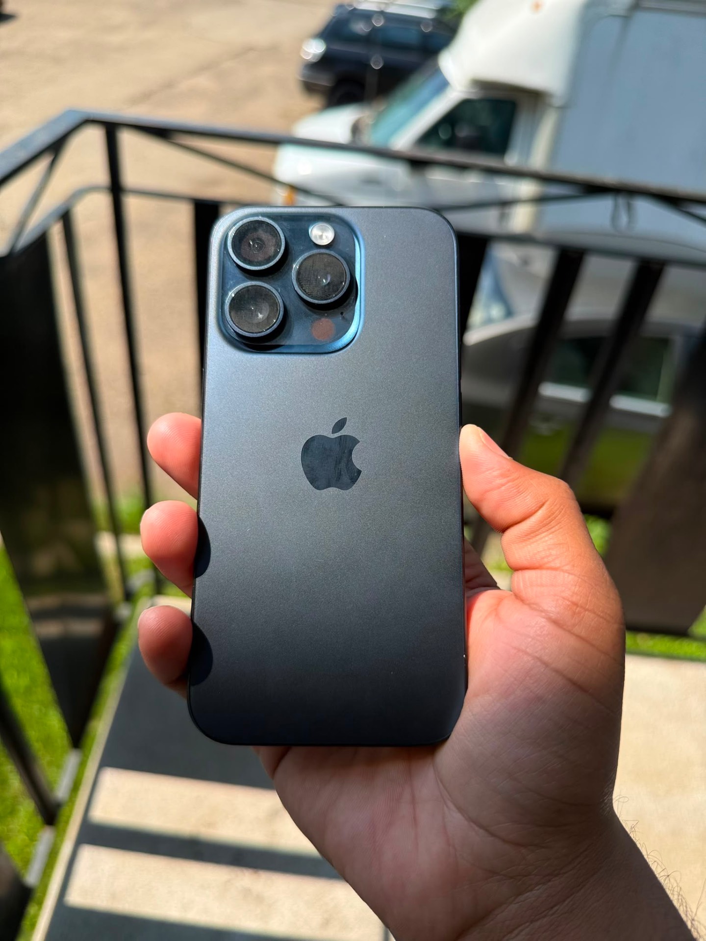 iPhone 15 Pro Blue Titanium